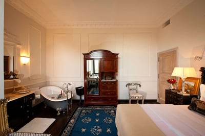 Luxury Villa Photo #30