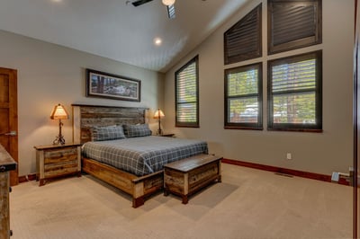 Luxury Villa Photo #22