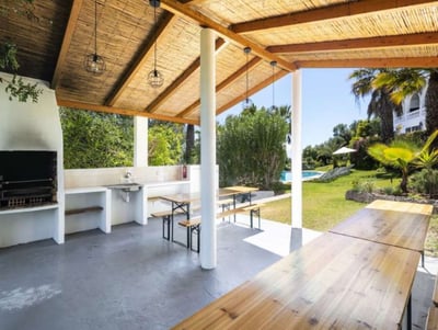 Luxury Villa Photo #9
