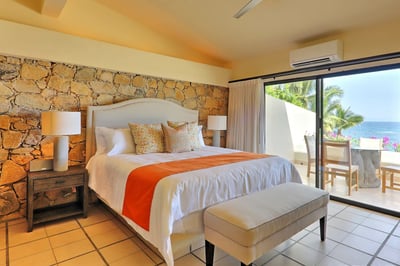 Luxury Villa Photo #19