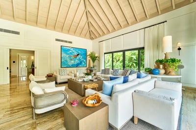 Luxury Villa Photo #14
