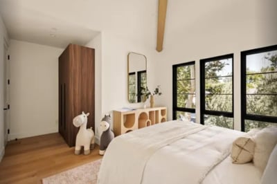 Luxury Villa Photo #23