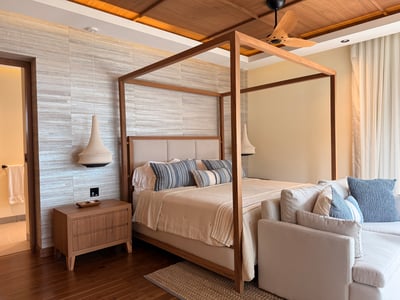 Luxury Villa Photo #57