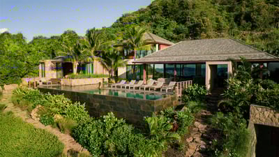 Luxury Villa Photo #3
