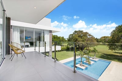 Luxury Villa Photo #18
