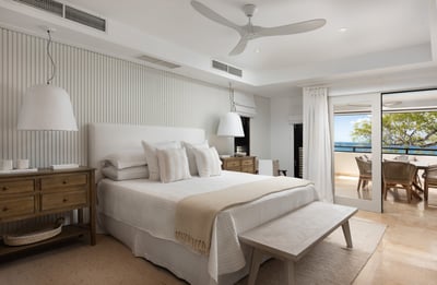 Luxury Villa Photo #13