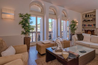 Luxury Villa Photo #18