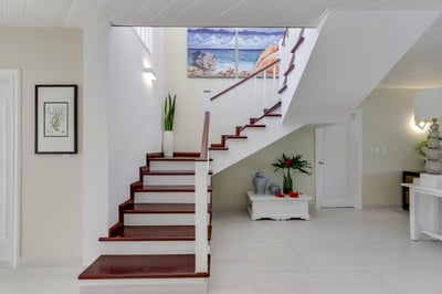 Luxury Villa Photo #26