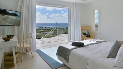 Luxury Villa Photo #31