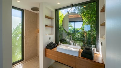 Luxury Villa Photo #63