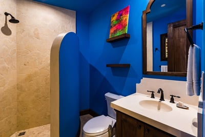 Luxury Villa Photo #6
