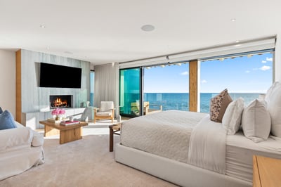 Luxury Villa Photo #10