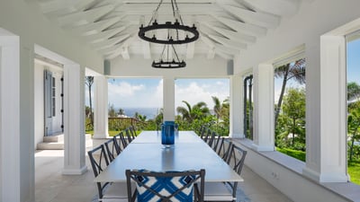 Luxury Villa Photo #16