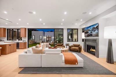 Luxury Villa Photo #38