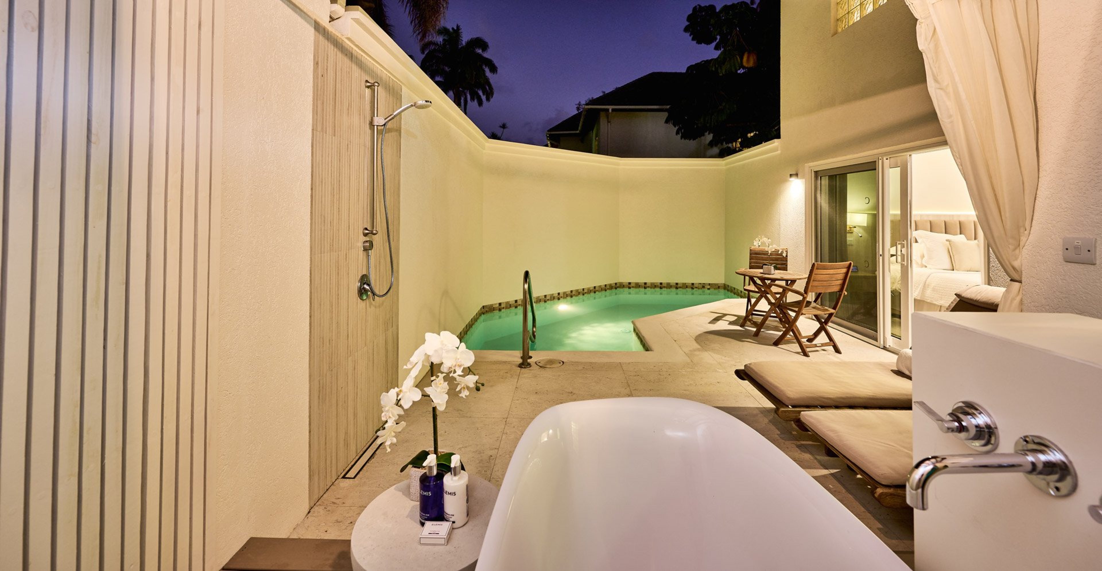 Calabash Pool Suite - 11