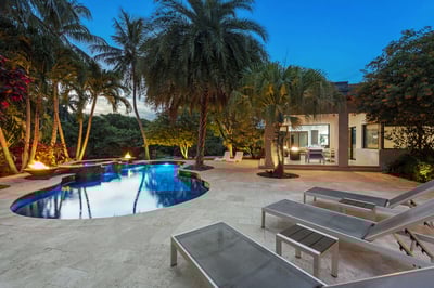Luxury Villa Photo #7