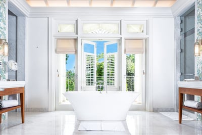 Luxury Villa Photo #23
