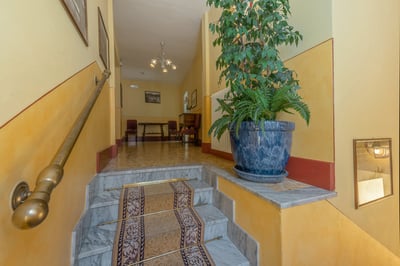 Luxury Villa Photo #15