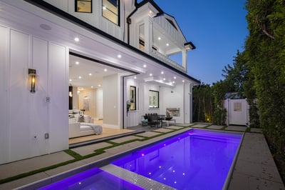 Luxury Villa Photo #3