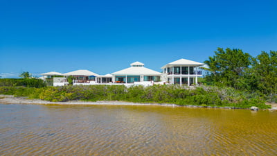 Luxury Villa Photo #41