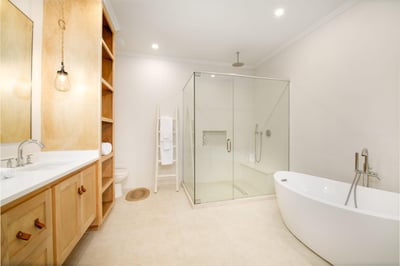 Luxury Villa Photo #24