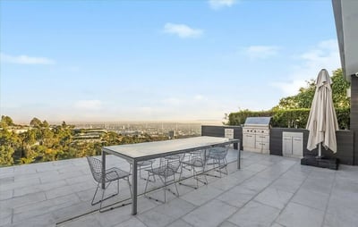 Luxury Villa Photo #7