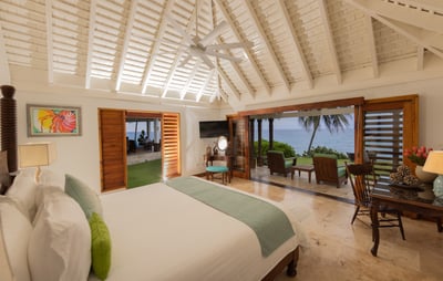 Luxury Villa Photo #9