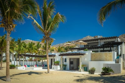 Luxury Villa Photo #11