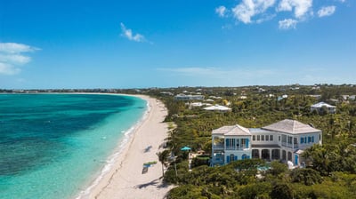 Luxury Villa Photo #8