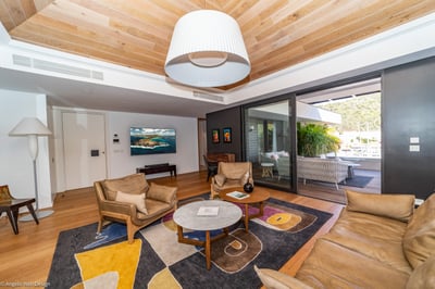 Luxury Villa Photo #19