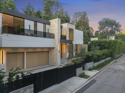 Luxury Villa Photo #5