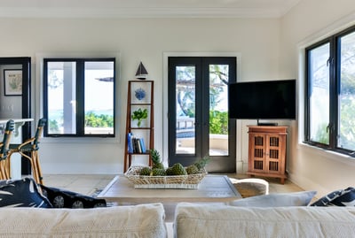 Luxury Villa Photo #6