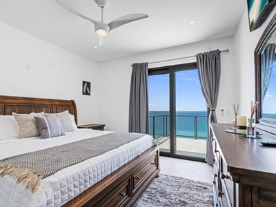 Ocean Breeze Villa B