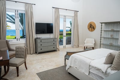 Luxury Villa Photo #61