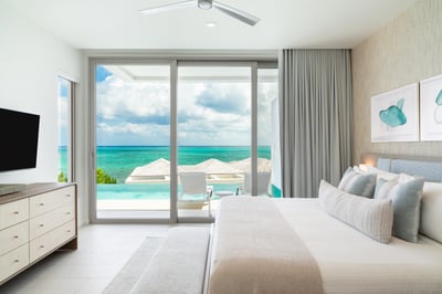 Luxury Villa Photo #7