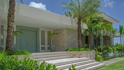 Luxury Villa Photo #33