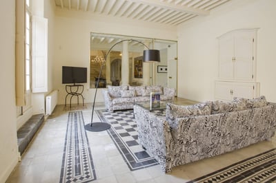 Luxury Villa Photo #17