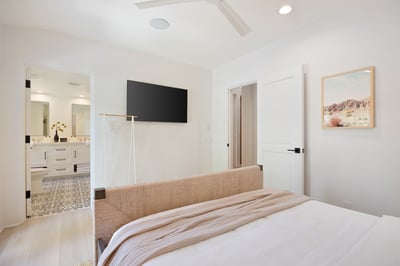 Luxury Villa Photo #42