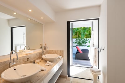 Luxury Villa Photo #19