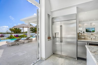 Luxury Villa Photo #20