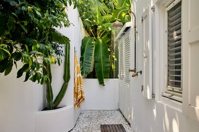 Luxury Villa Photo #36