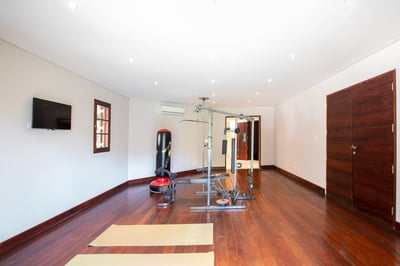 Luxury Villa Photo #18
