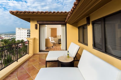 Luxury Villa Photo #11