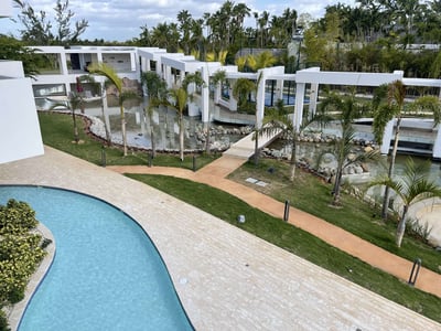 Luxury Villa Photo #2