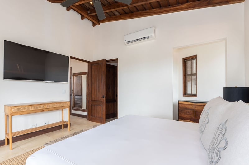 Casa Caura | 5 Calle La Ronda