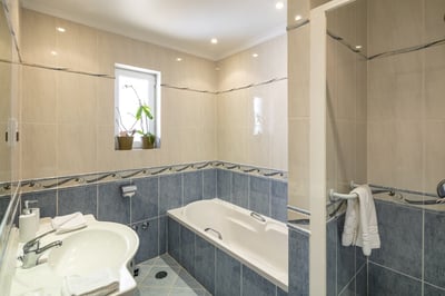 Luxury Villa Photo #19