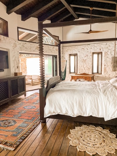 Luxury Villa Photo #26