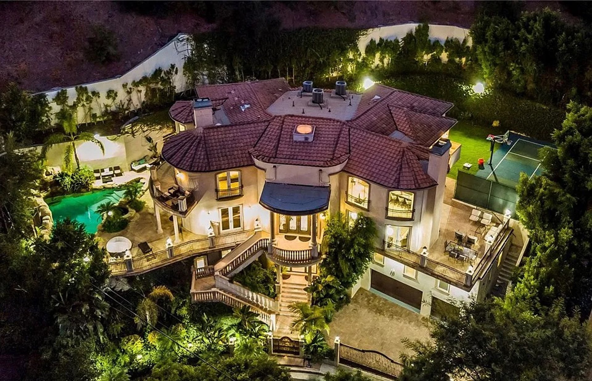 Robmar Mansion - 3