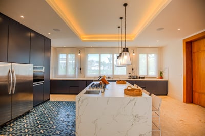 Luxury Villa Photo #22