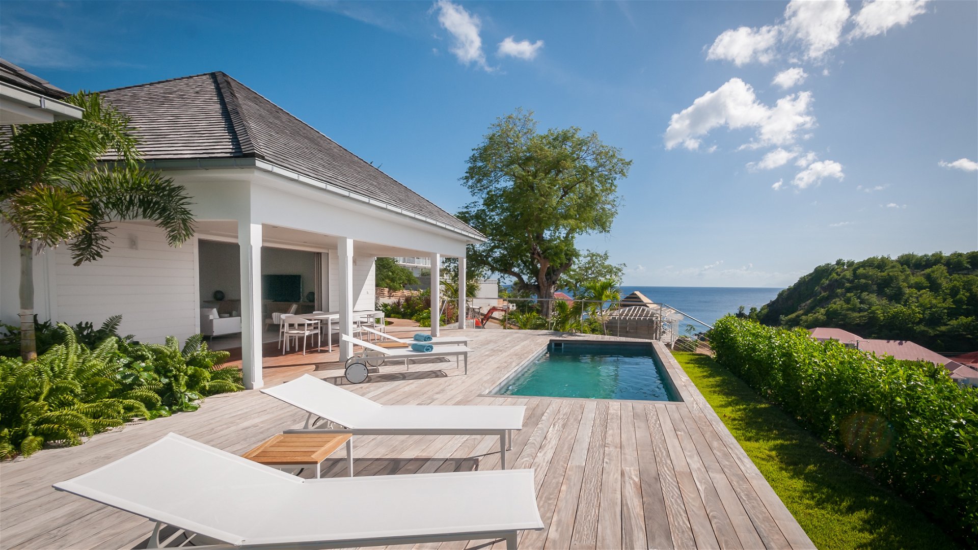 Gustavia,Shell Beach